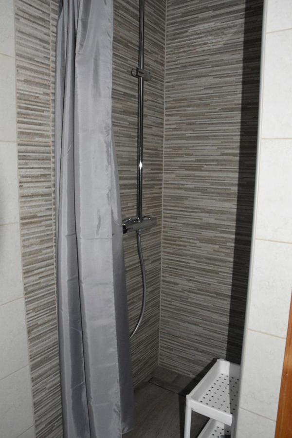 Rooms Busija Izola Bagian luar foto